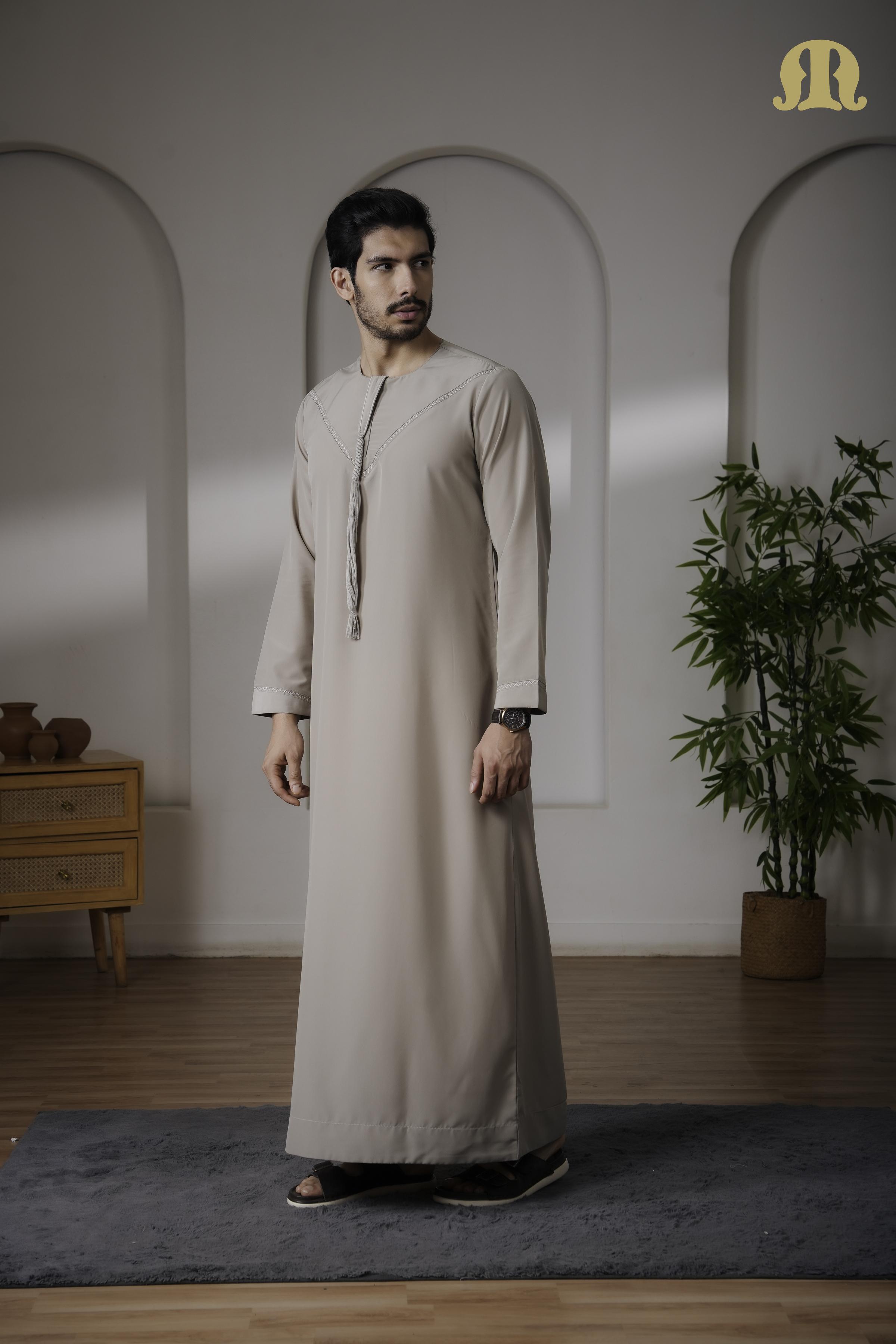 Yalin Emrati White Thobe Mens